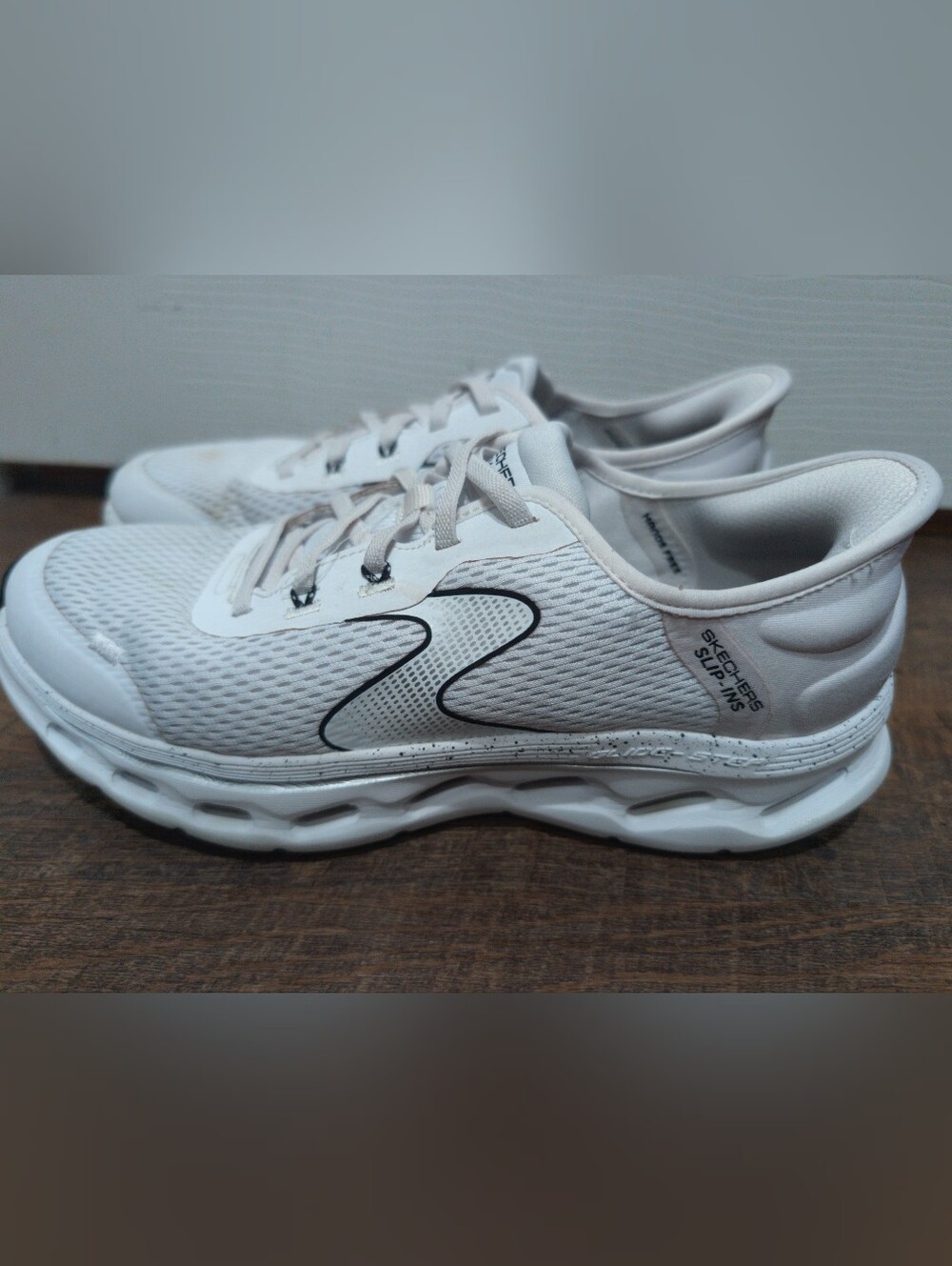Skechers Women's Slip-Ins White Mesh Athletic Shoes
